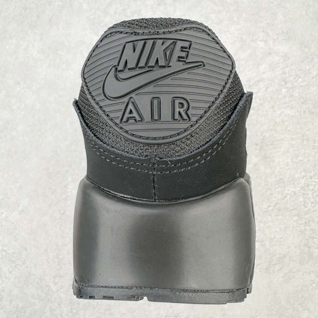 90 Triple Black