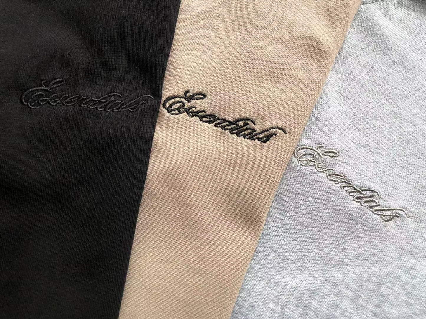 T-Shirts ESSENT