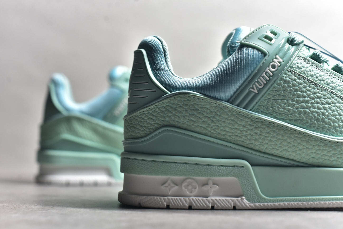 Trainer Mint Green