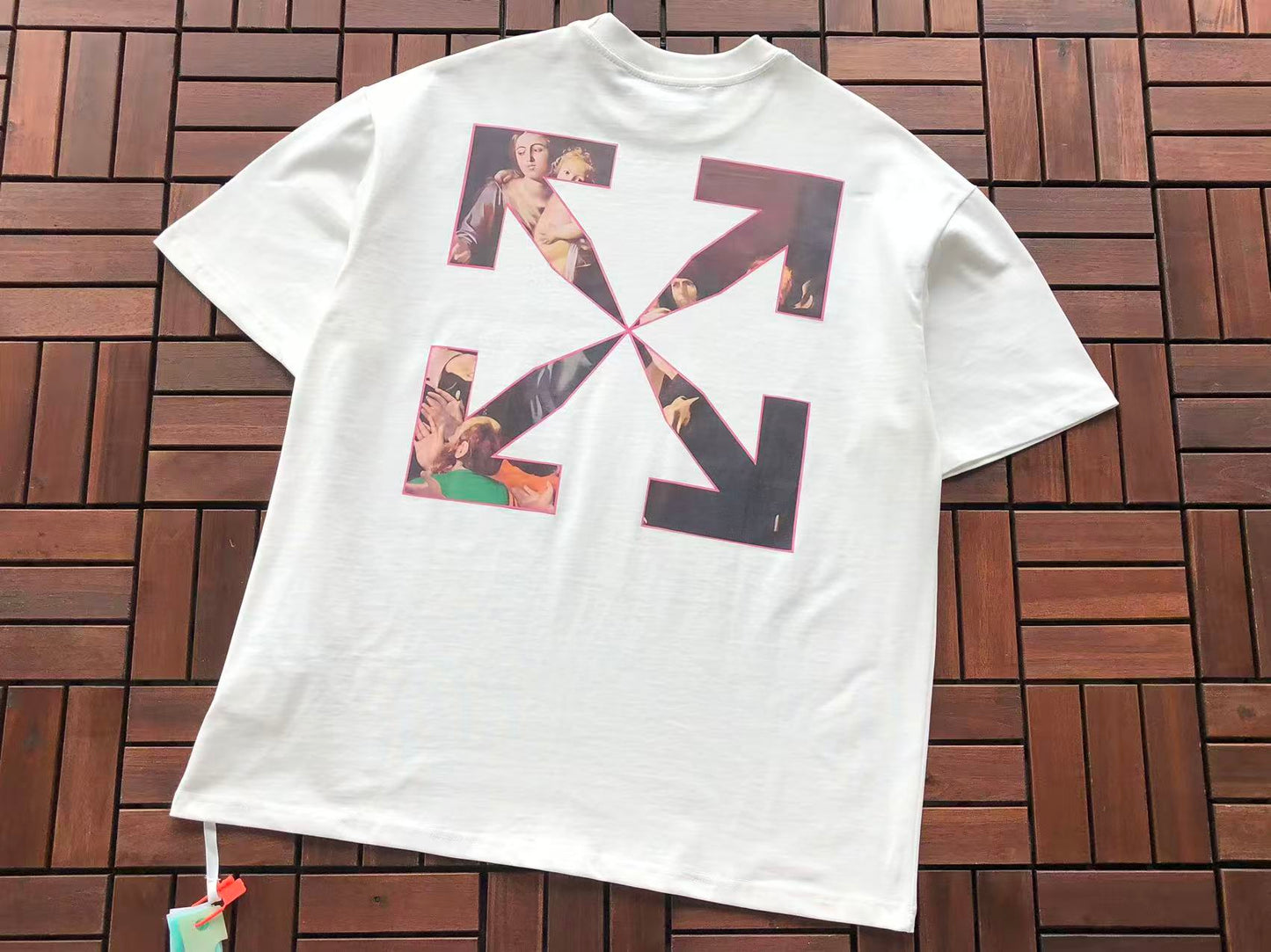 T-shirt Off