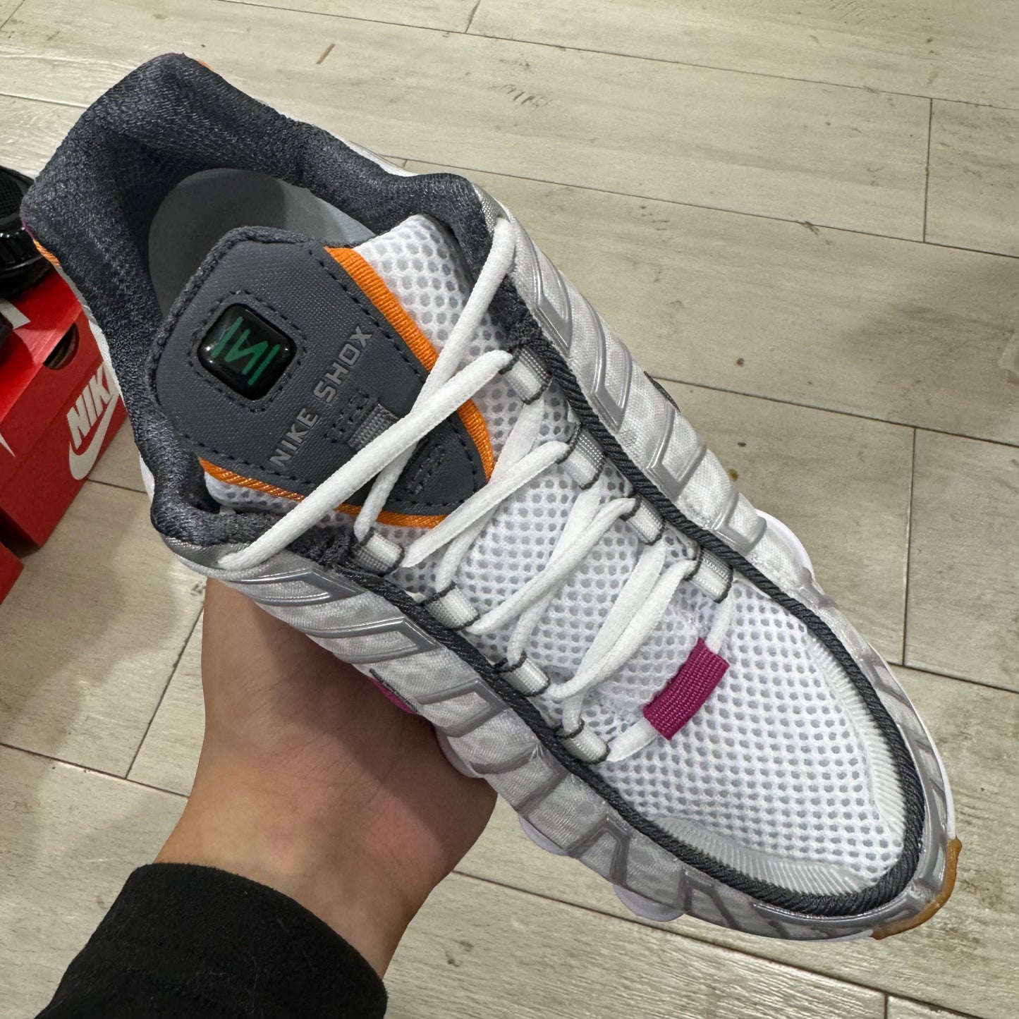 Aware Shox Multicolor