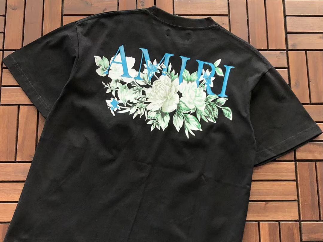 T-shirts Ami