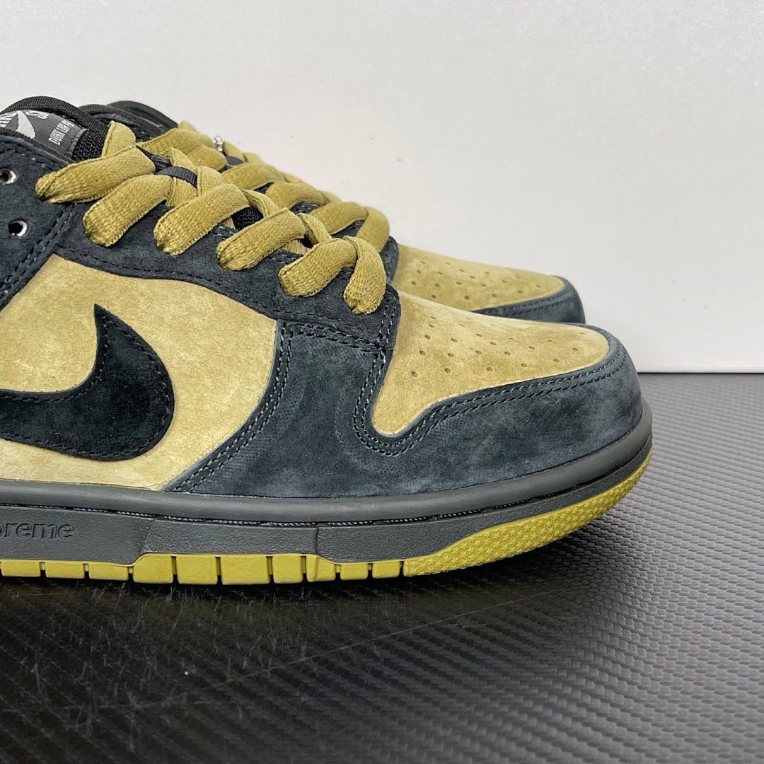 Dunk SB Supreme 94 Camper Green