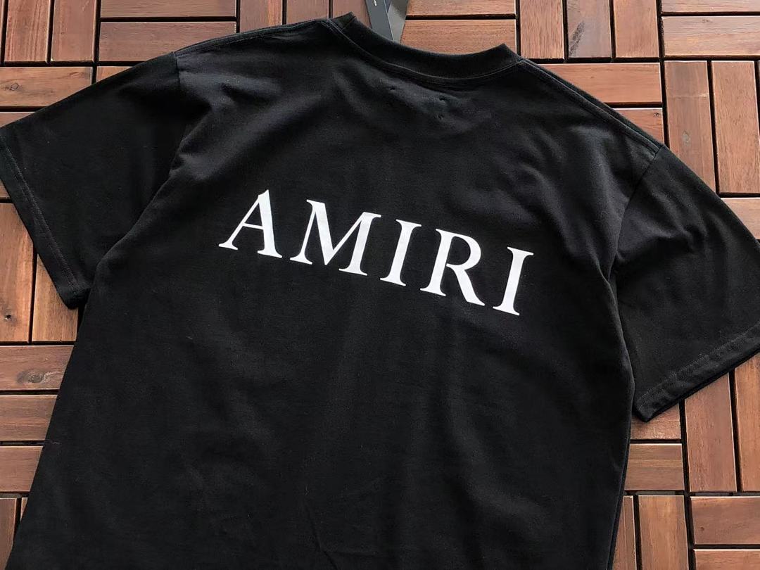 T-shirts Ami