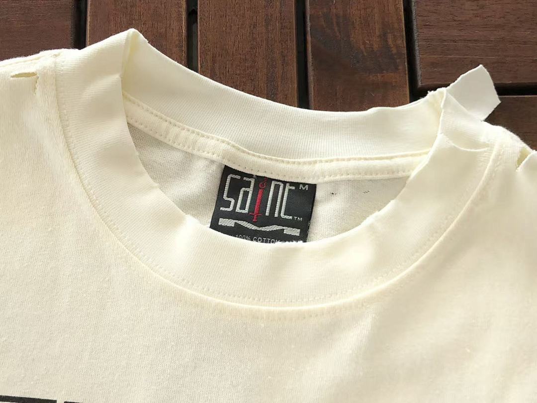 T-Shirts Saint M
