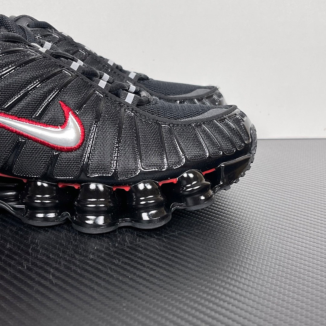 Aware Shox TL Black/Red