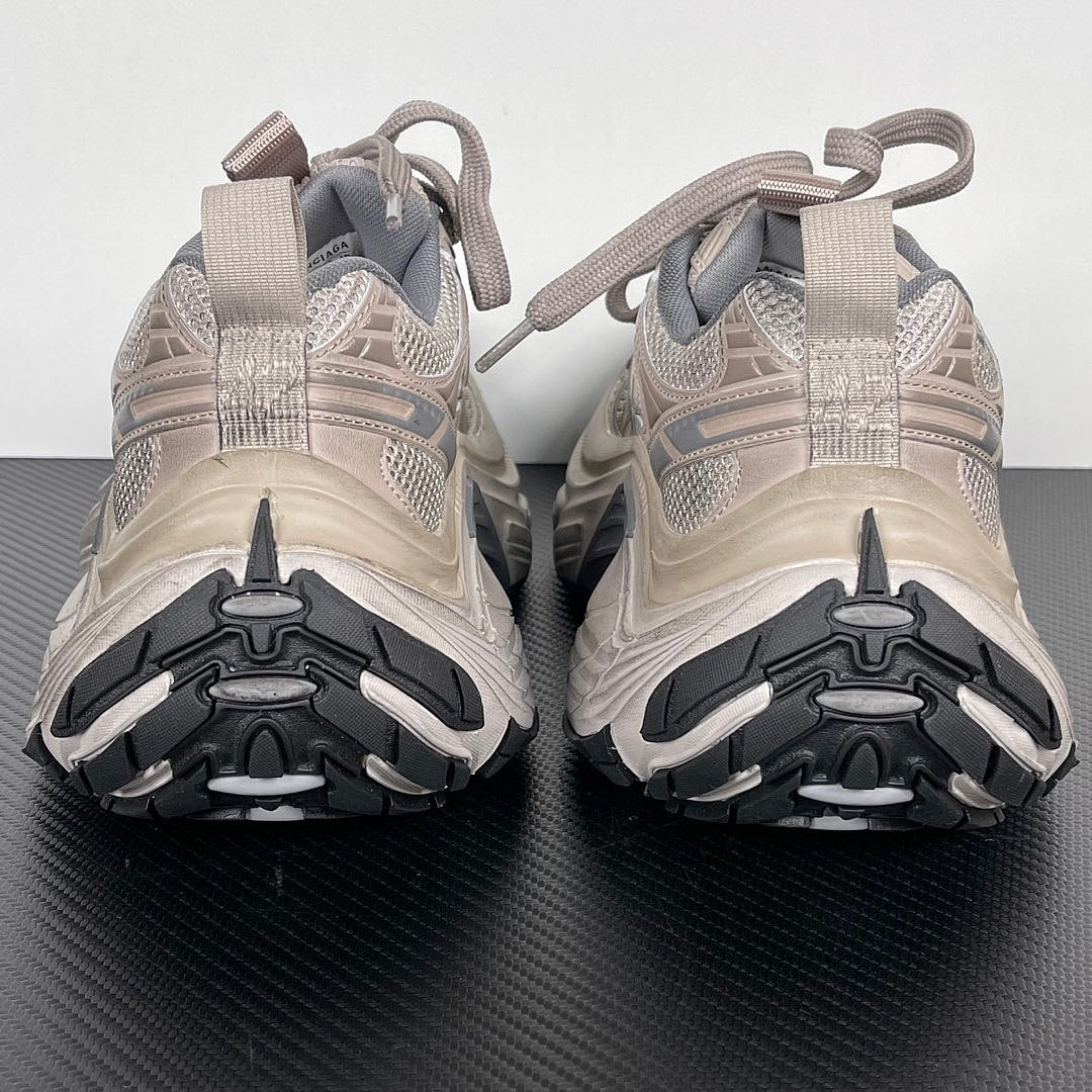 BLG 6XL Beige/Black