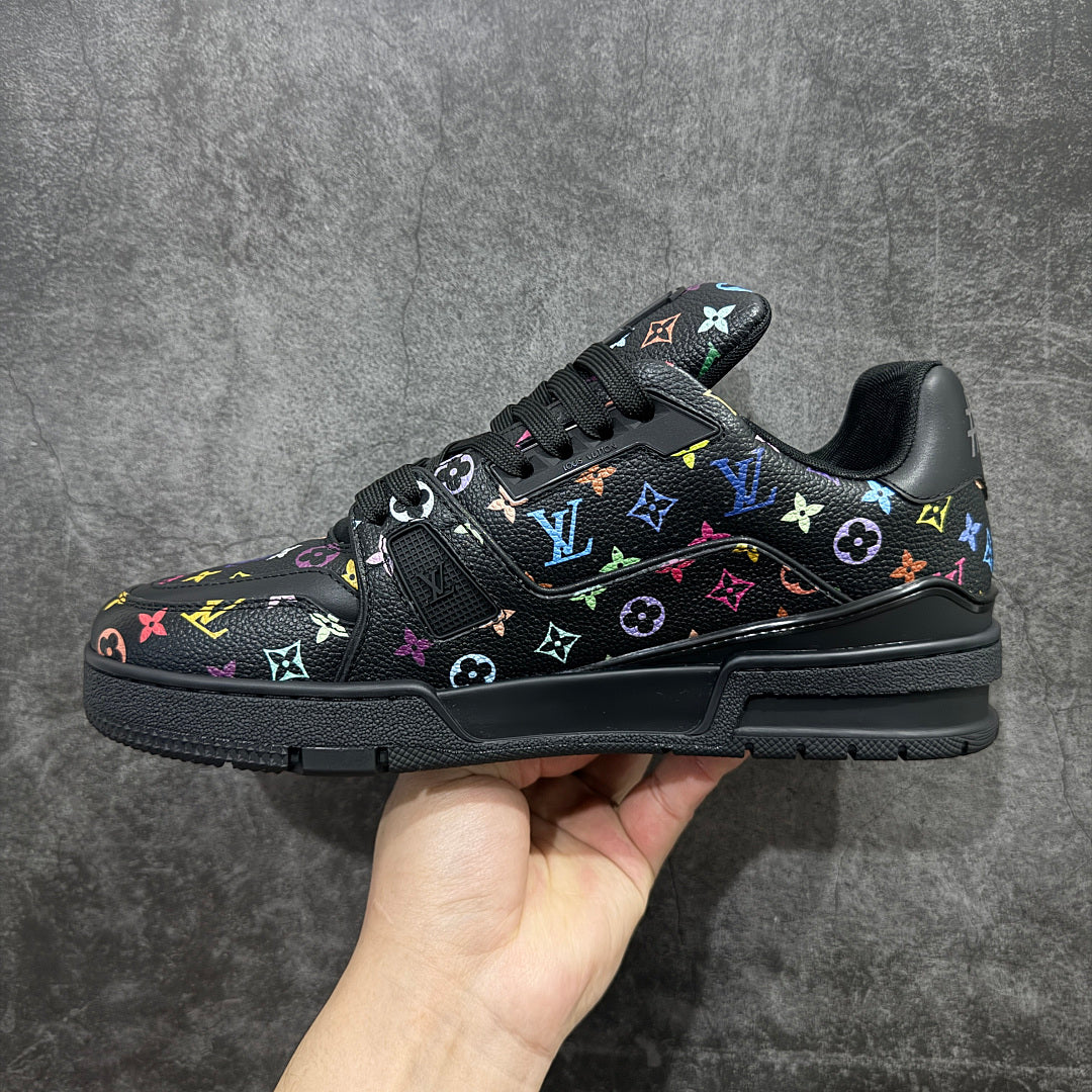 Trainer Monogram Black
