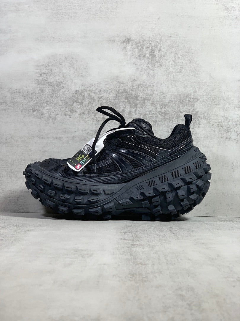 Defender Rubber Black