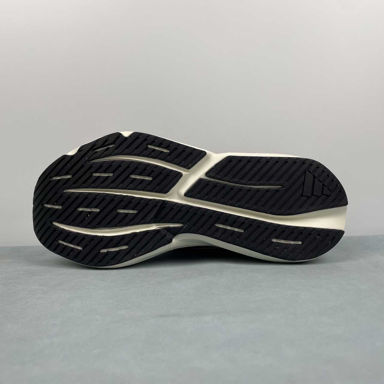 AD Lightblaze Black Silver Grey