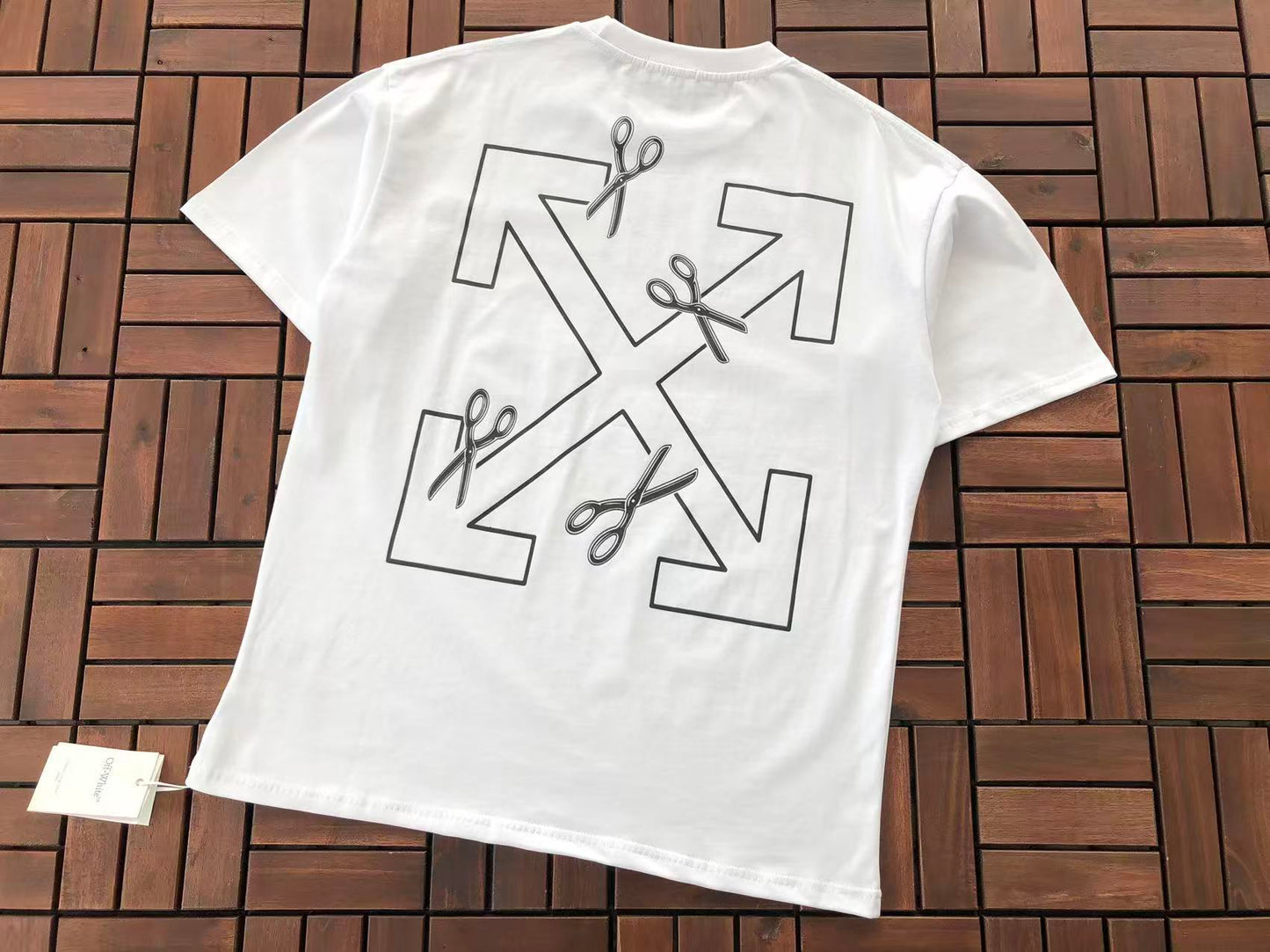 T-shirt Off