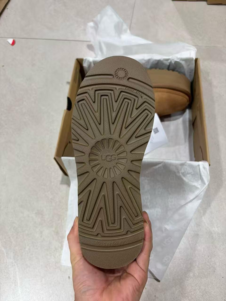 TT UGG