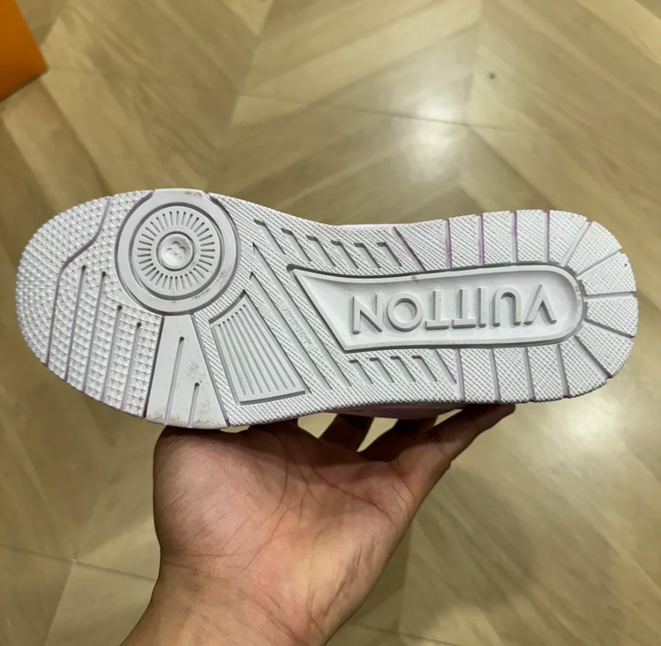 Louis Vuitton Trainer Purple Washed