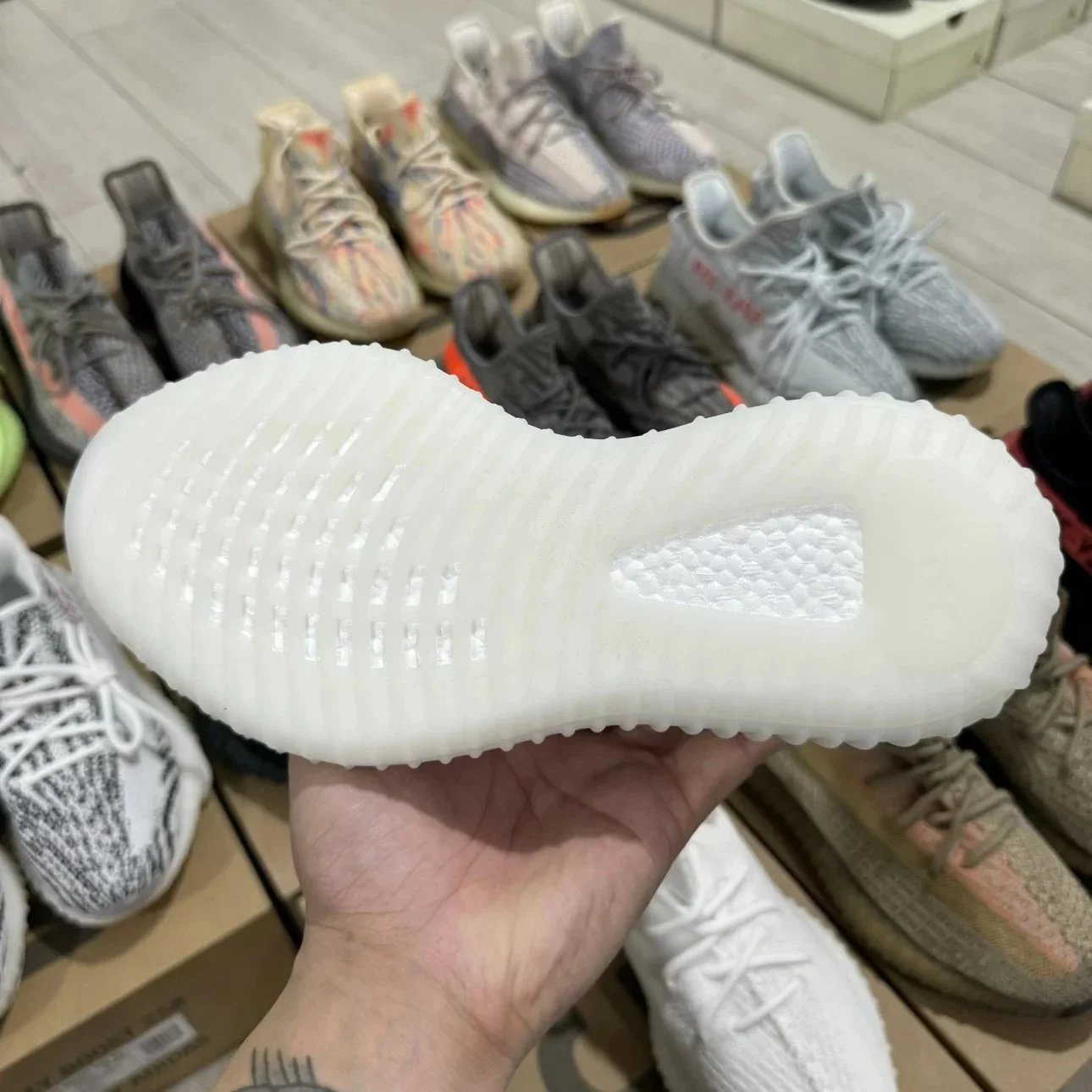 Boost 350 White