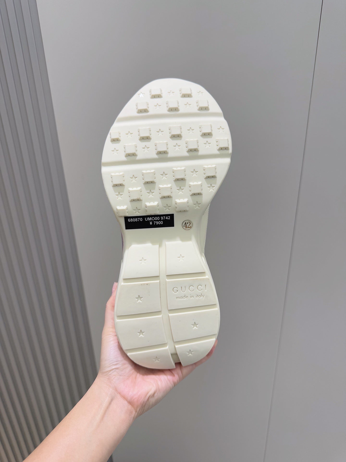 Gu Shoes