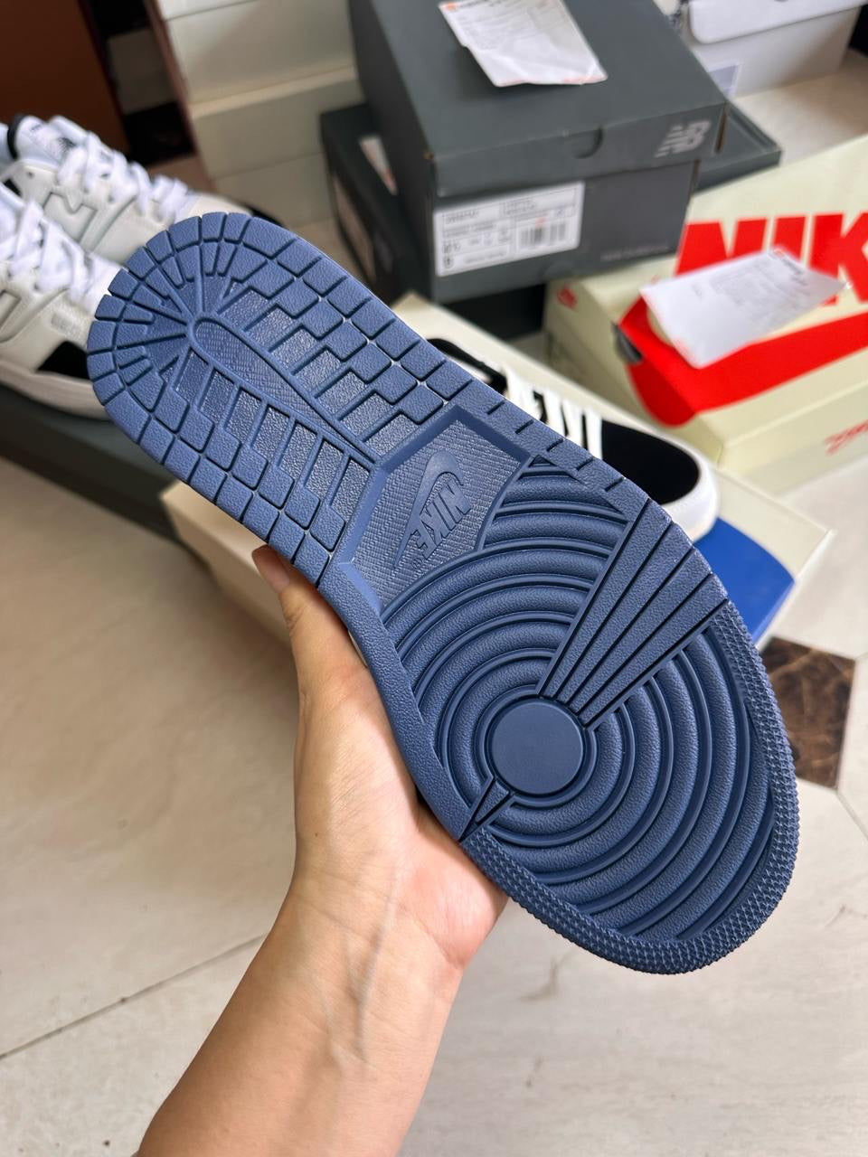 AJ1 Travis Midnight Blue
