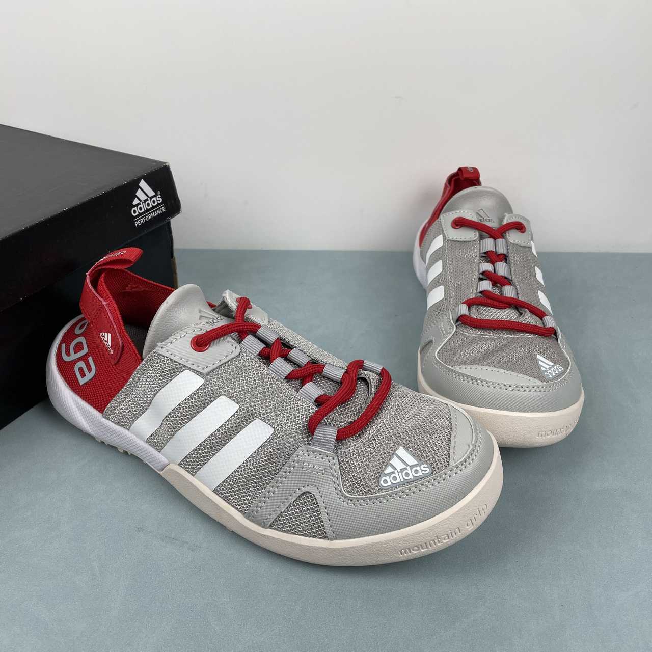 AD DAROGA TWO 13 Grey Red