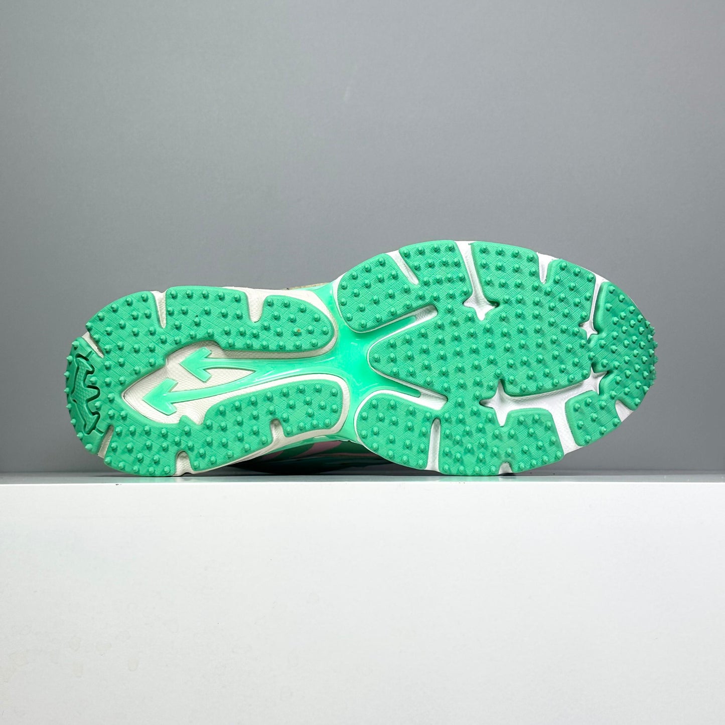 OF Be Right Back Mint Green Light Pink