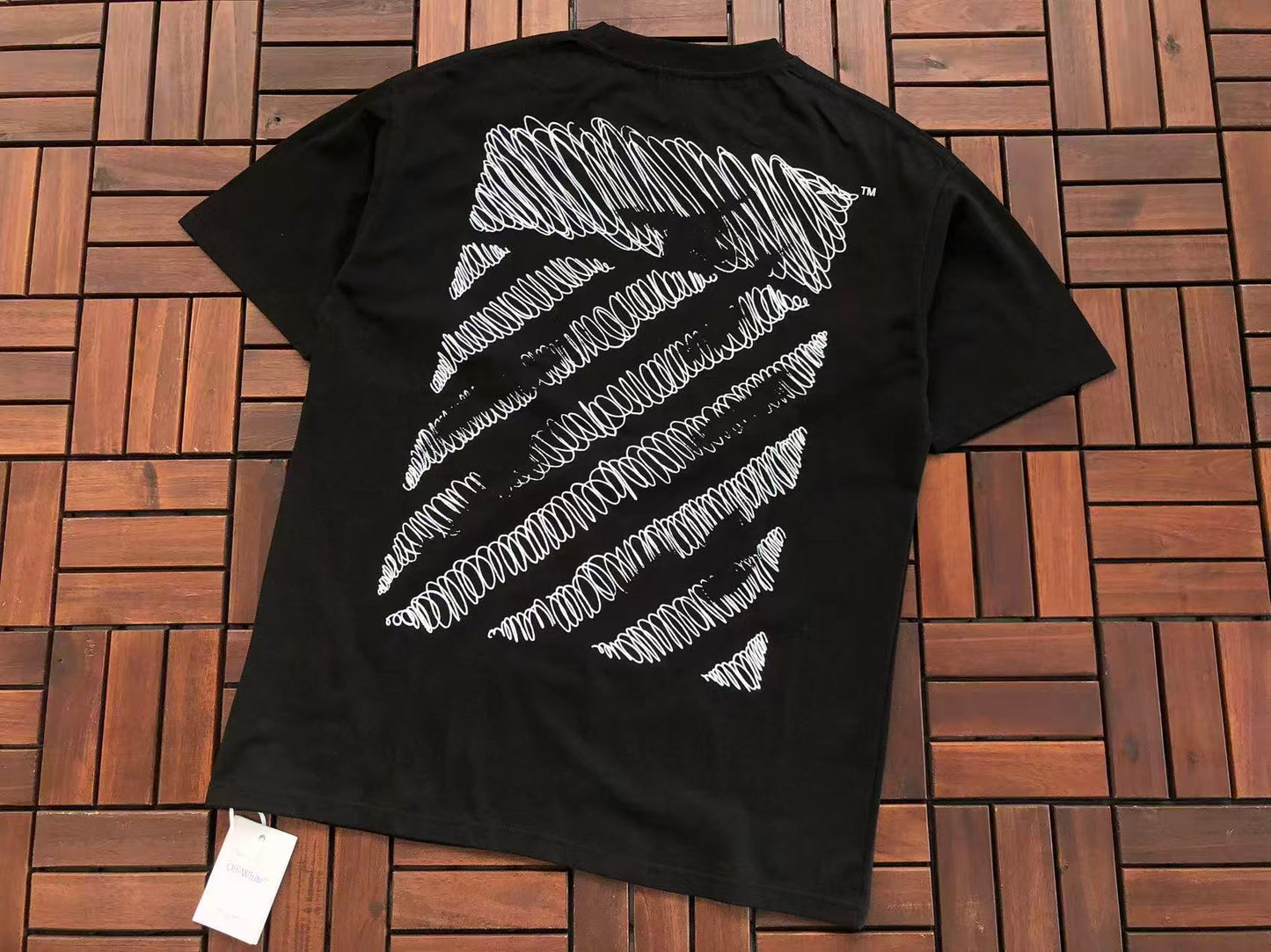 T-shirt Off