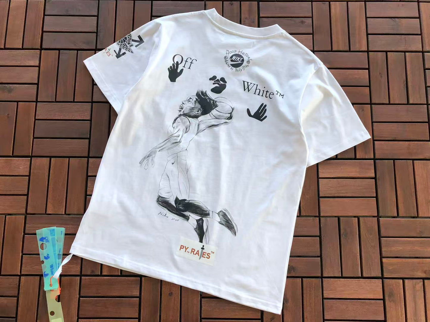 T-shirt Off