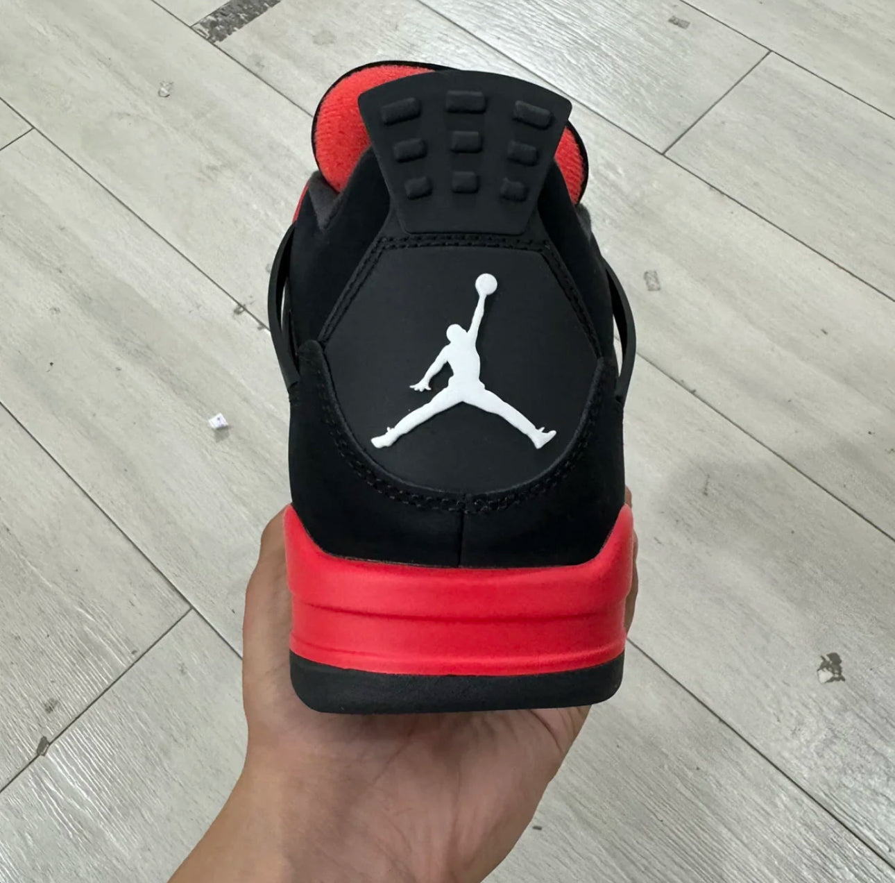AJ4 Retro Thunder