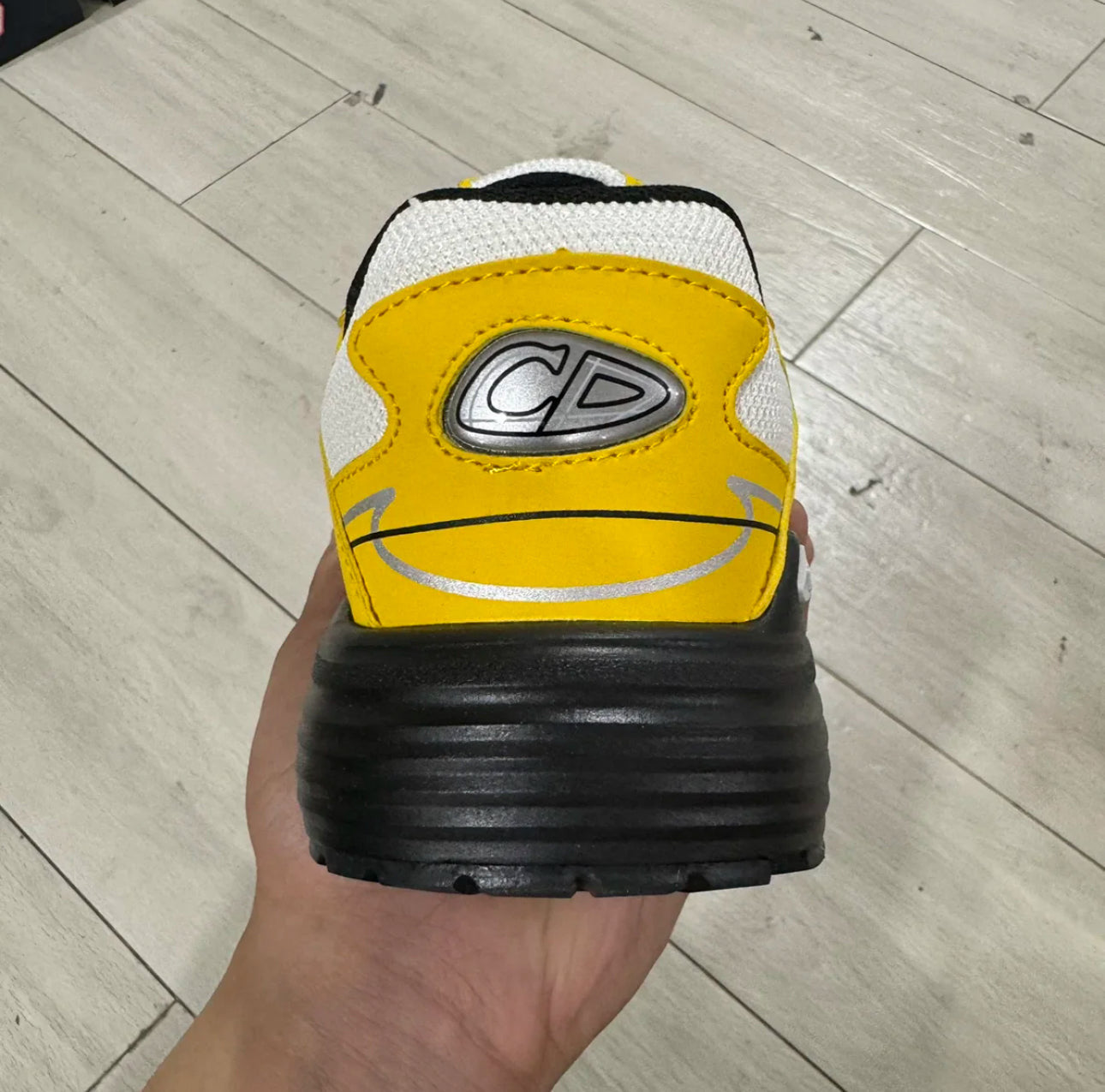 B30 Yellow and Black