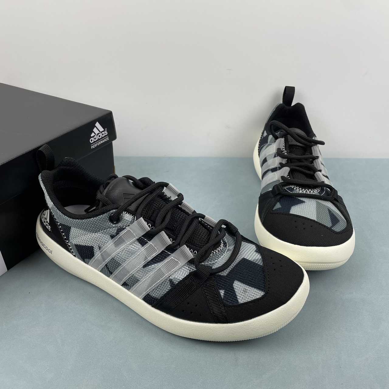 AD climacool BOAT LACE GRAPHIC Black Grey