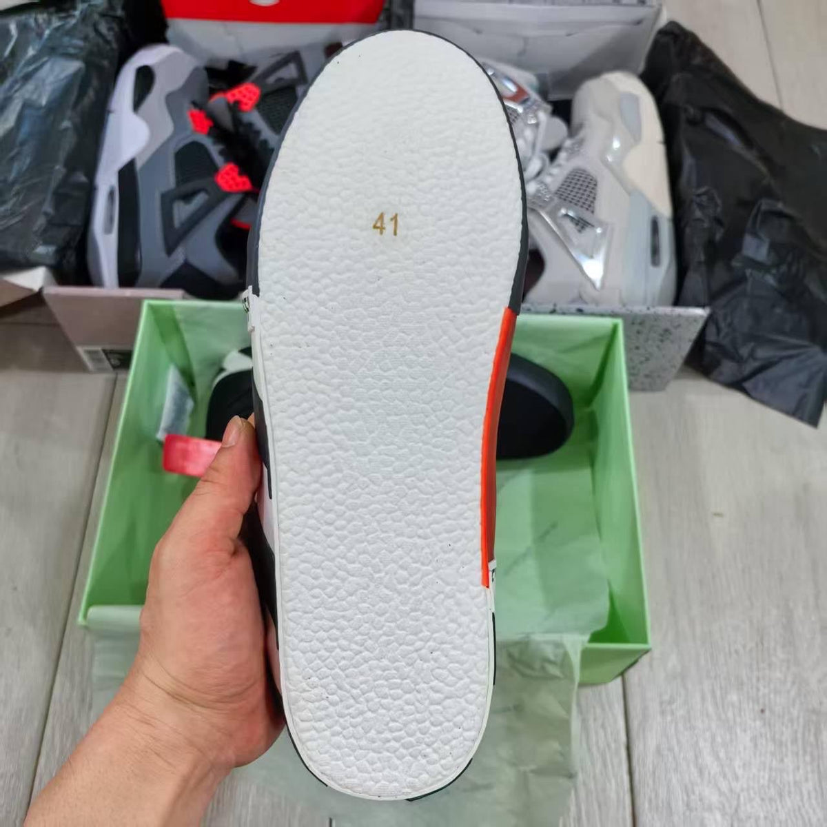 OFF-WHITE Vulc Low Black