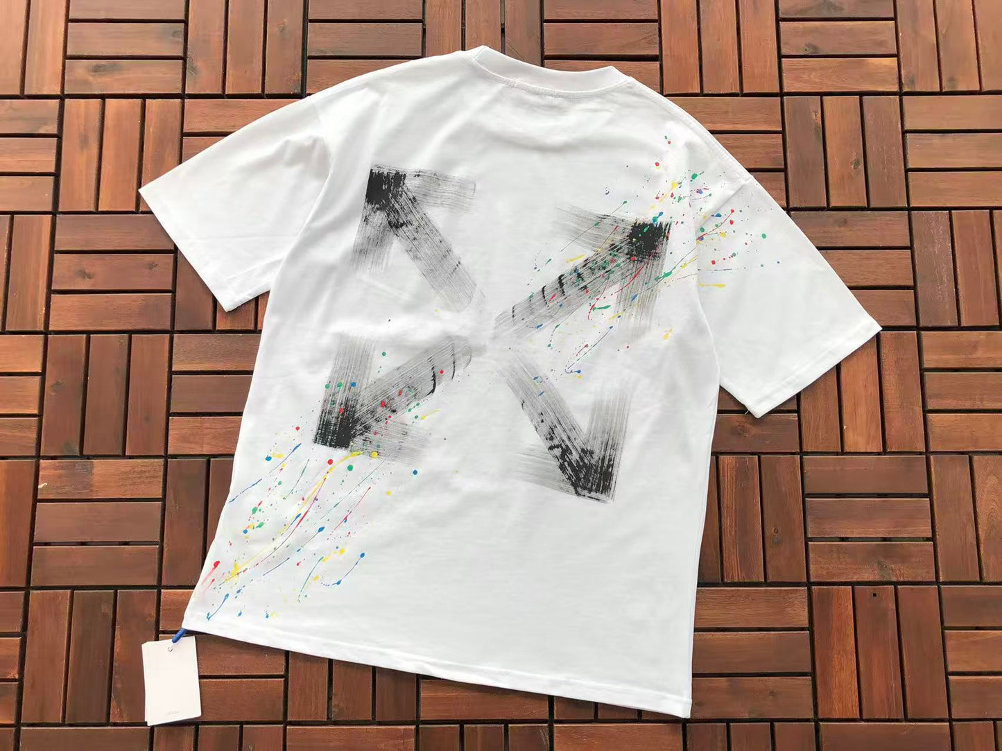 T-shirt Off