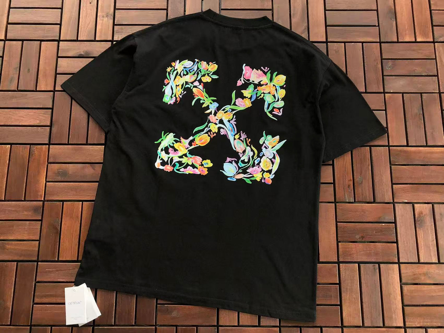 T-shirt Off
