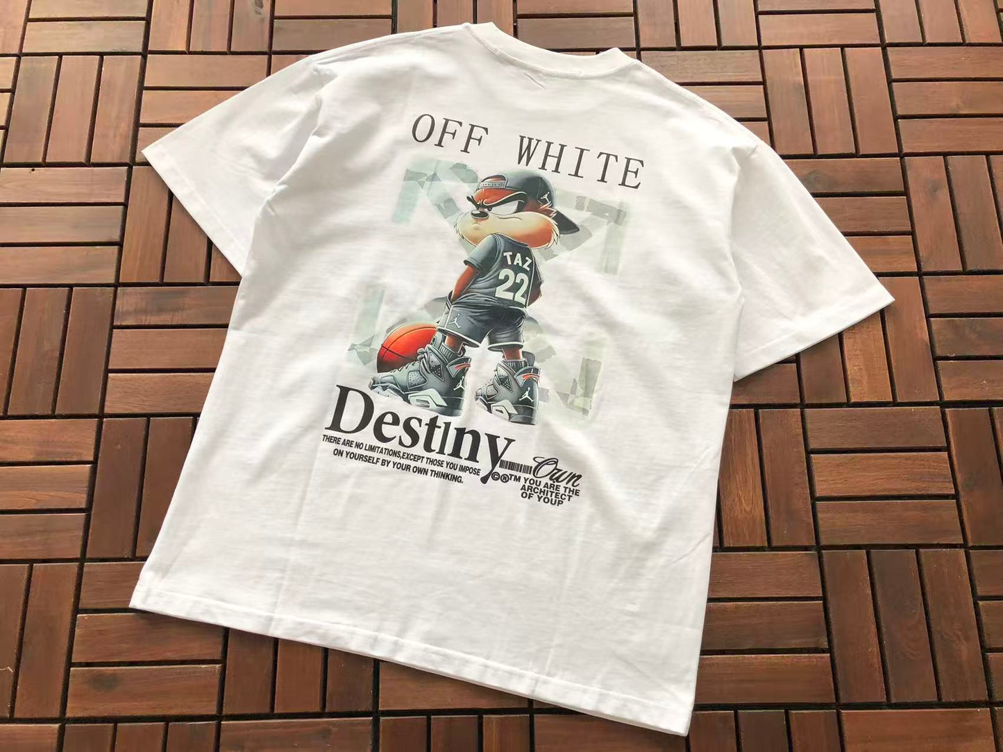 T-shirt Off