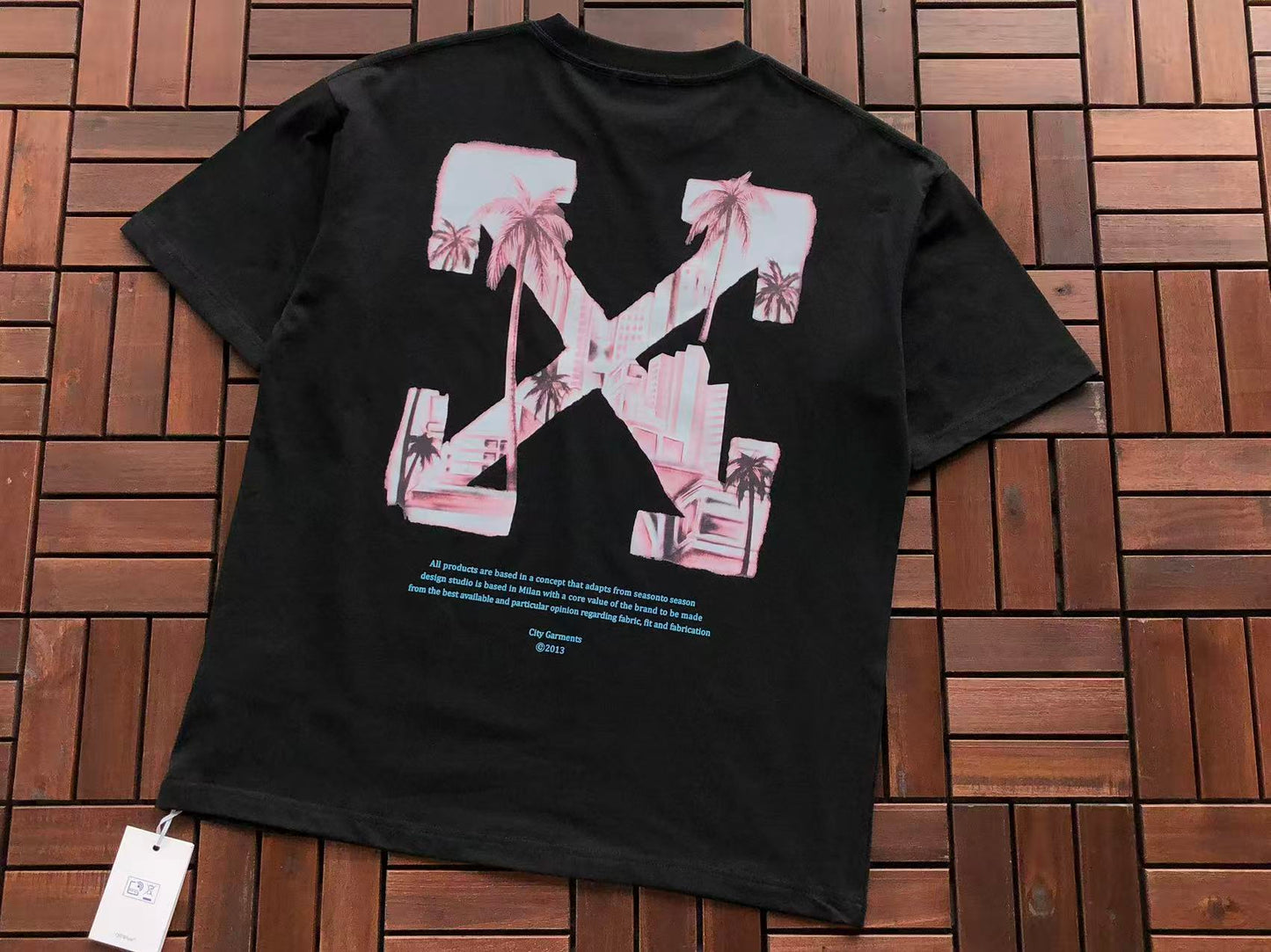 T-shirt Off