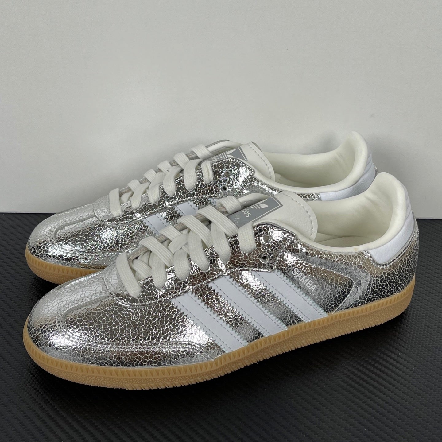 Samba OG Silver Metallic Cracked Leather