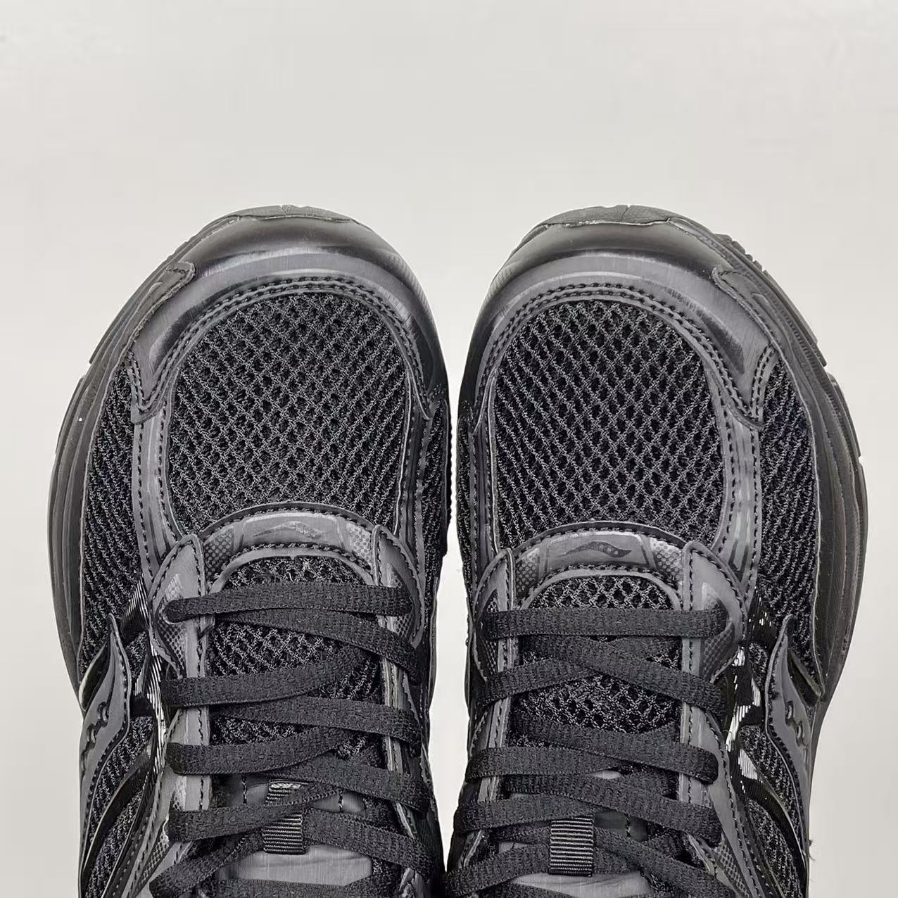 Sau All Black