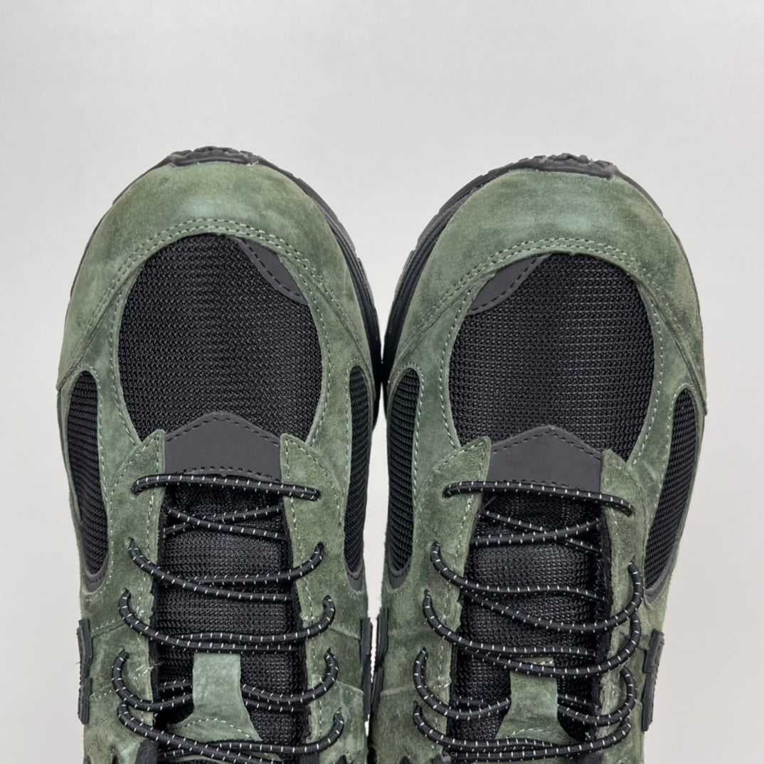 2002R Gore-Tex Green