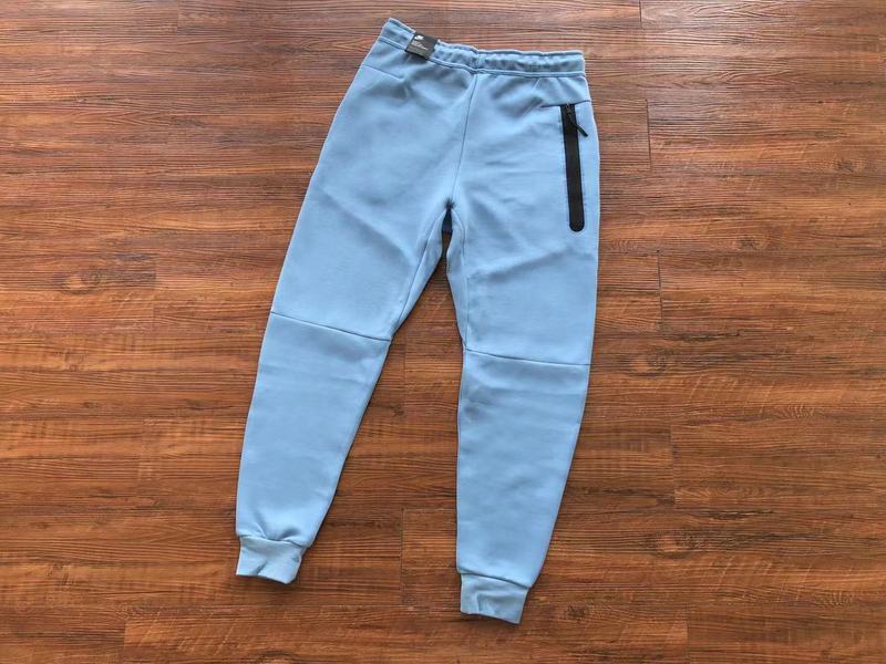 Conjunto Tech Fleece Azul Claro