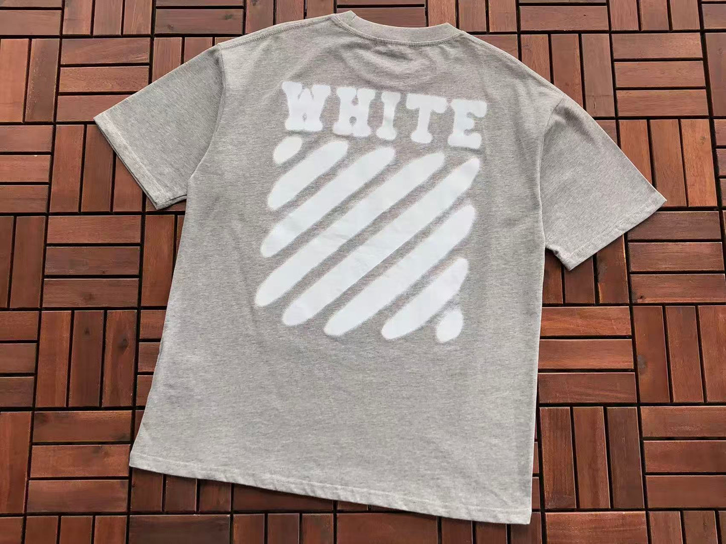 T-shirt Off