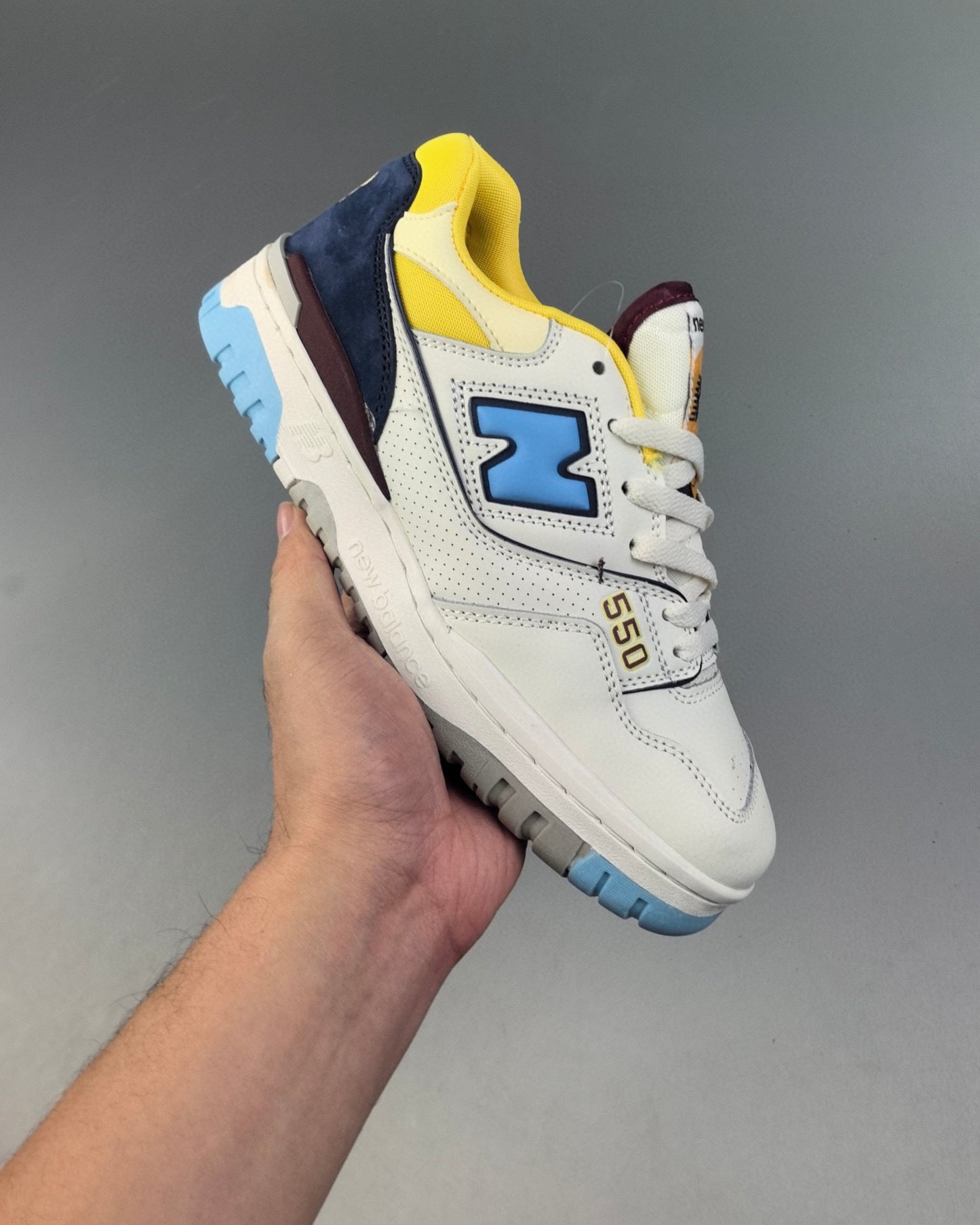 550 Blue and Yellow