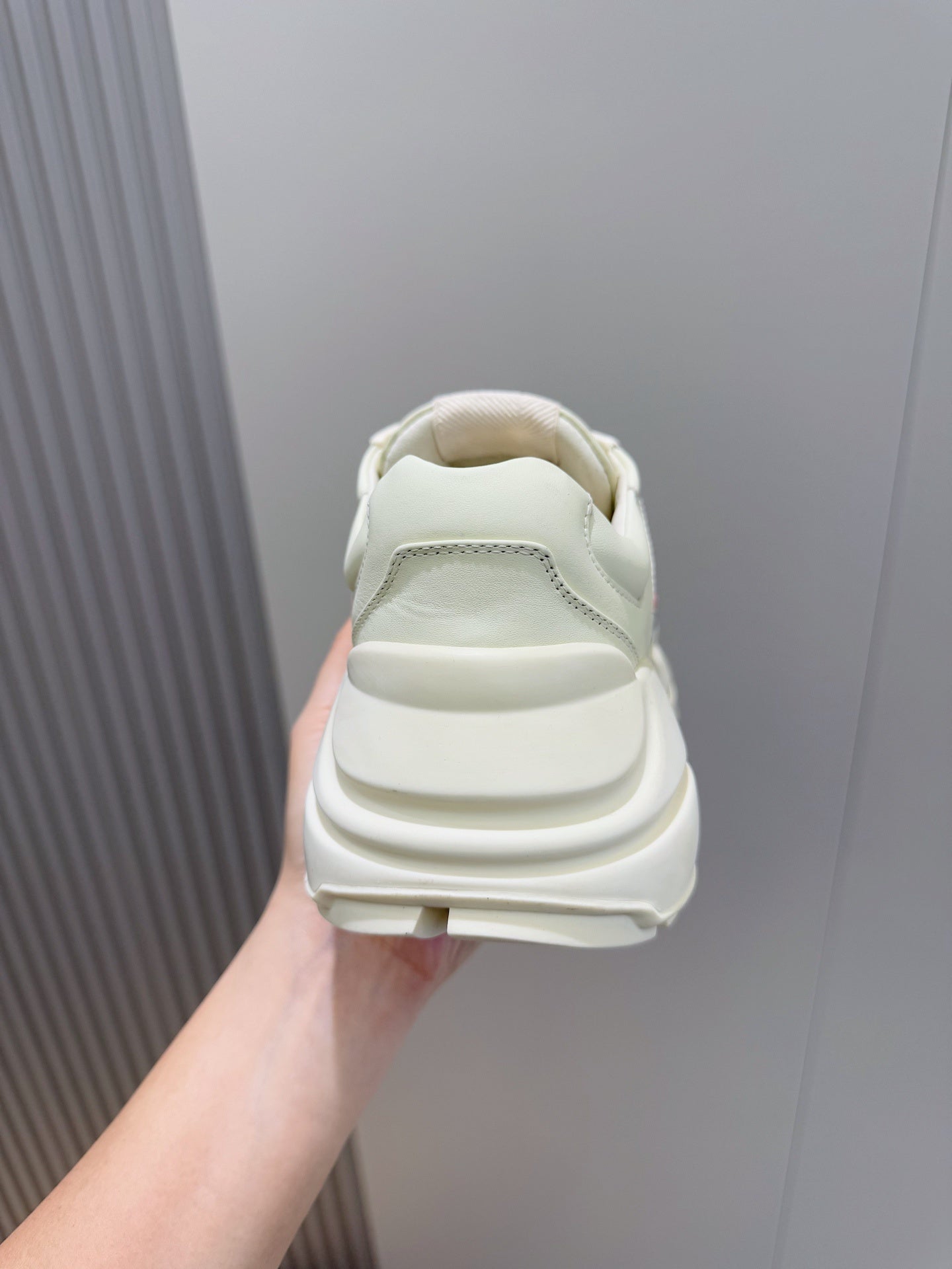 Gu Shoes
