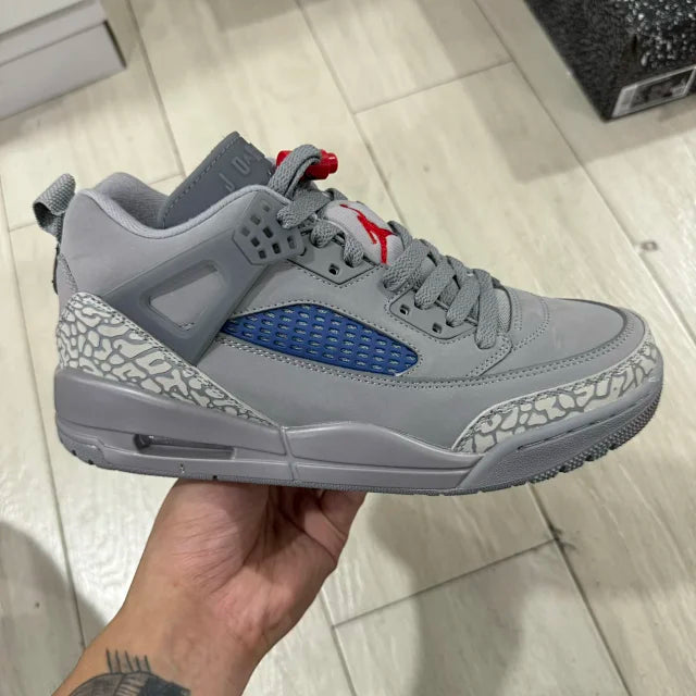 AJ2 Gray