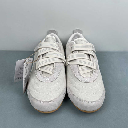 AD URBAN REVERIE White Greone Gum