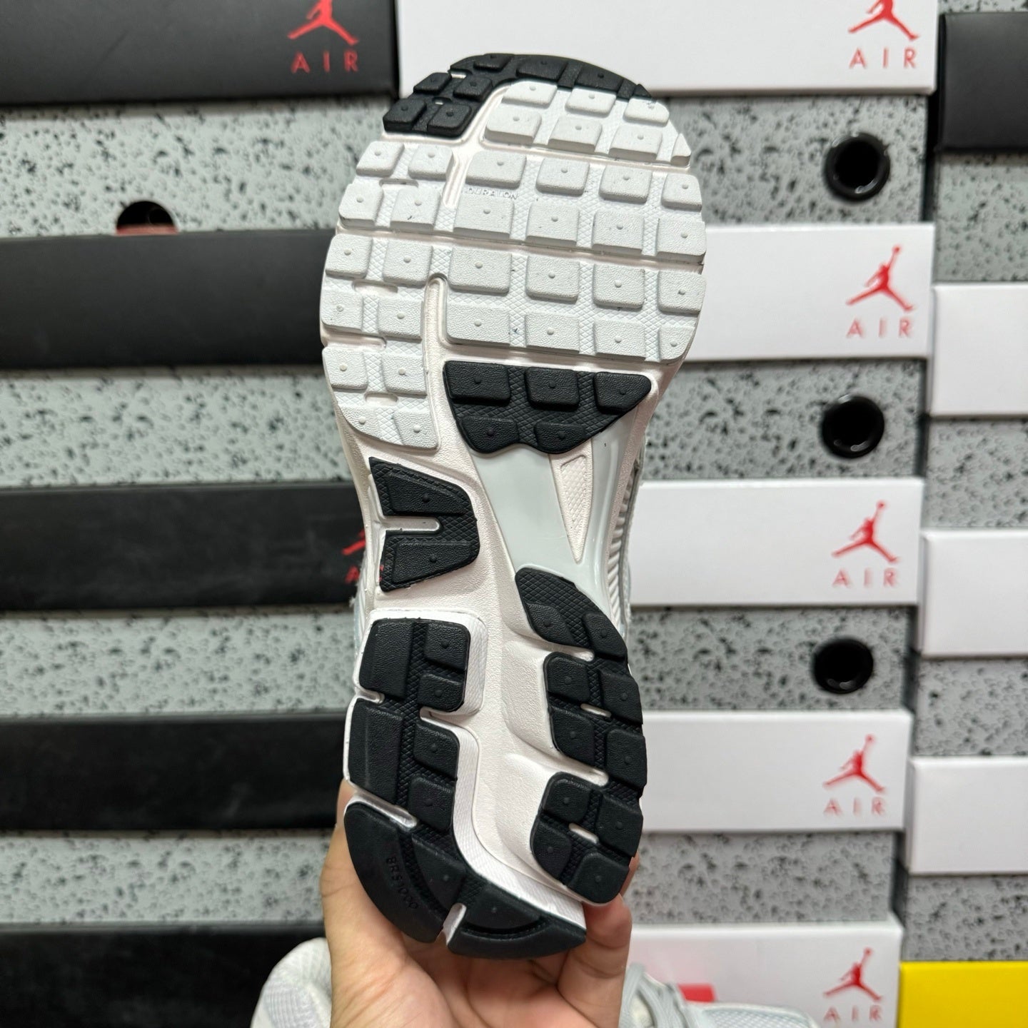 Vomero 5 Wast Grey