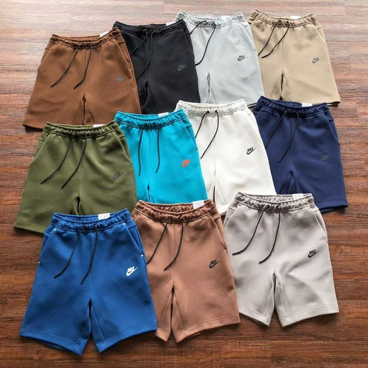 Calções Tech Fleece