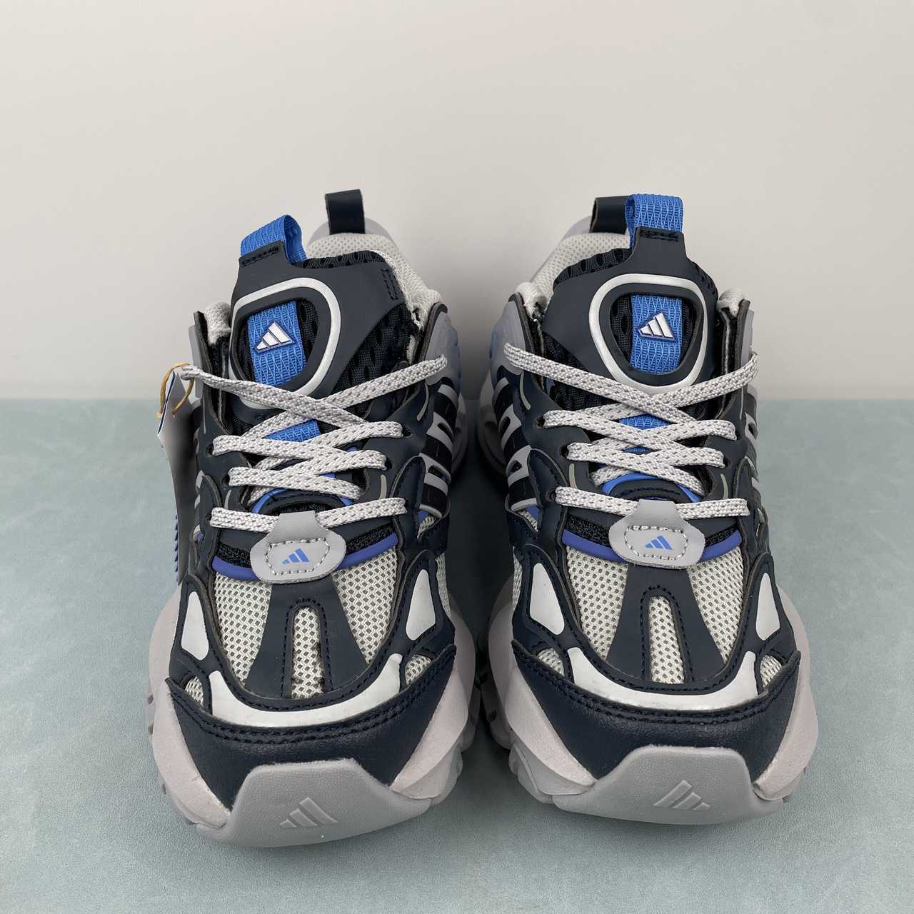 AD XLG Runner Deluxe Blue Silver Grey