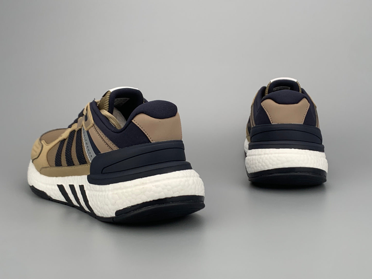 AD EQT Brown Black