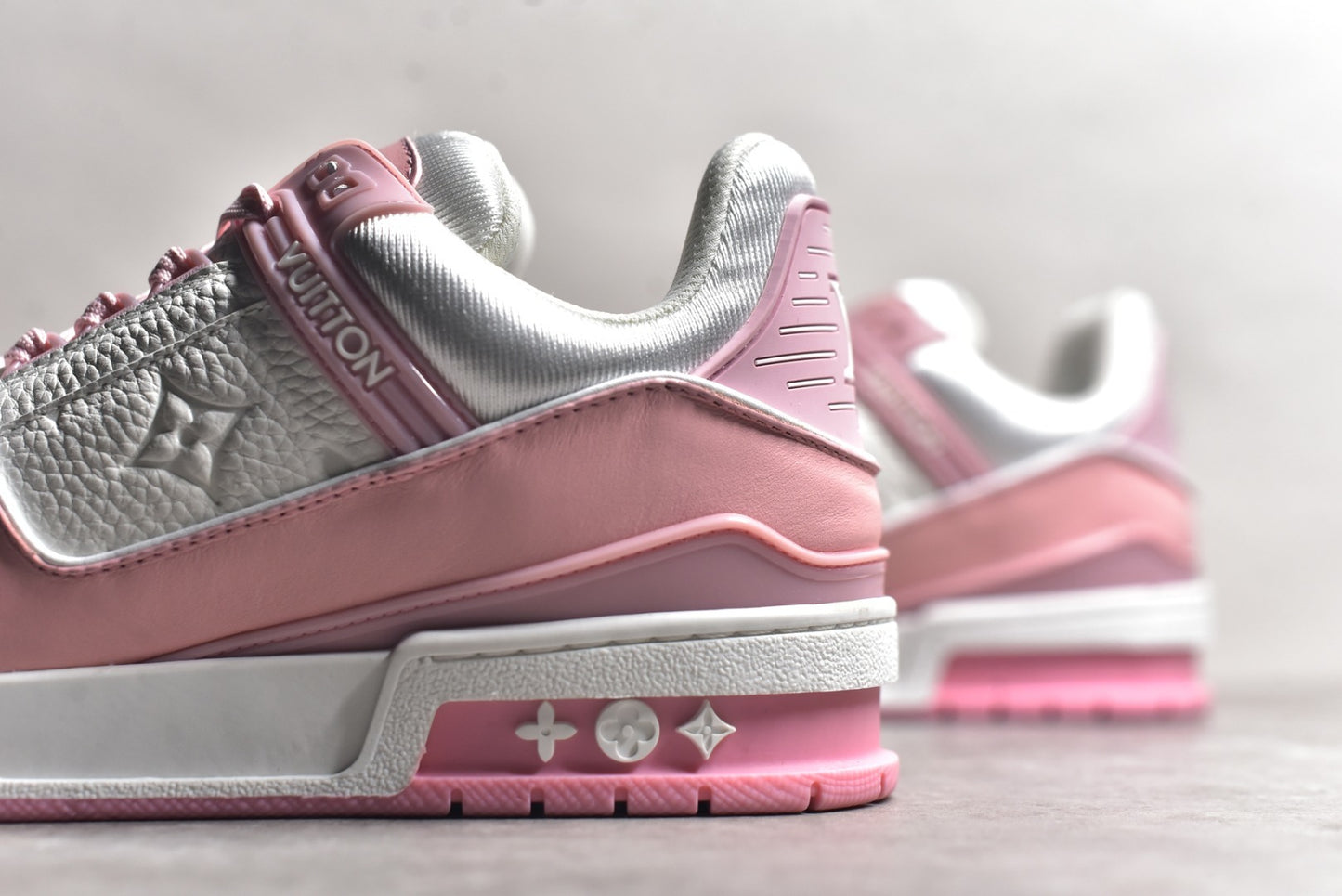 Trainer White and Pink