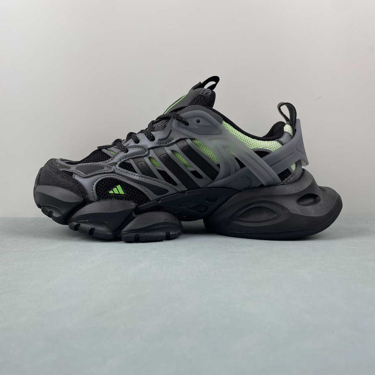 AD XLG Runner Deluxe Black Grey Green