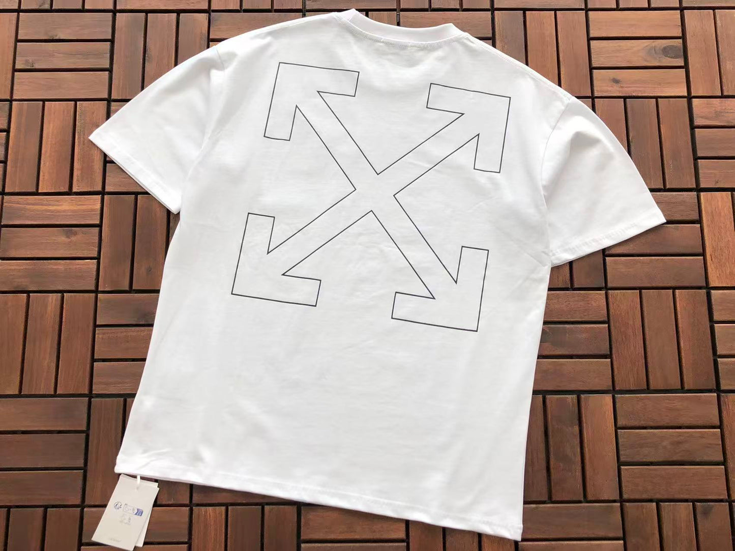 T-shirt Off