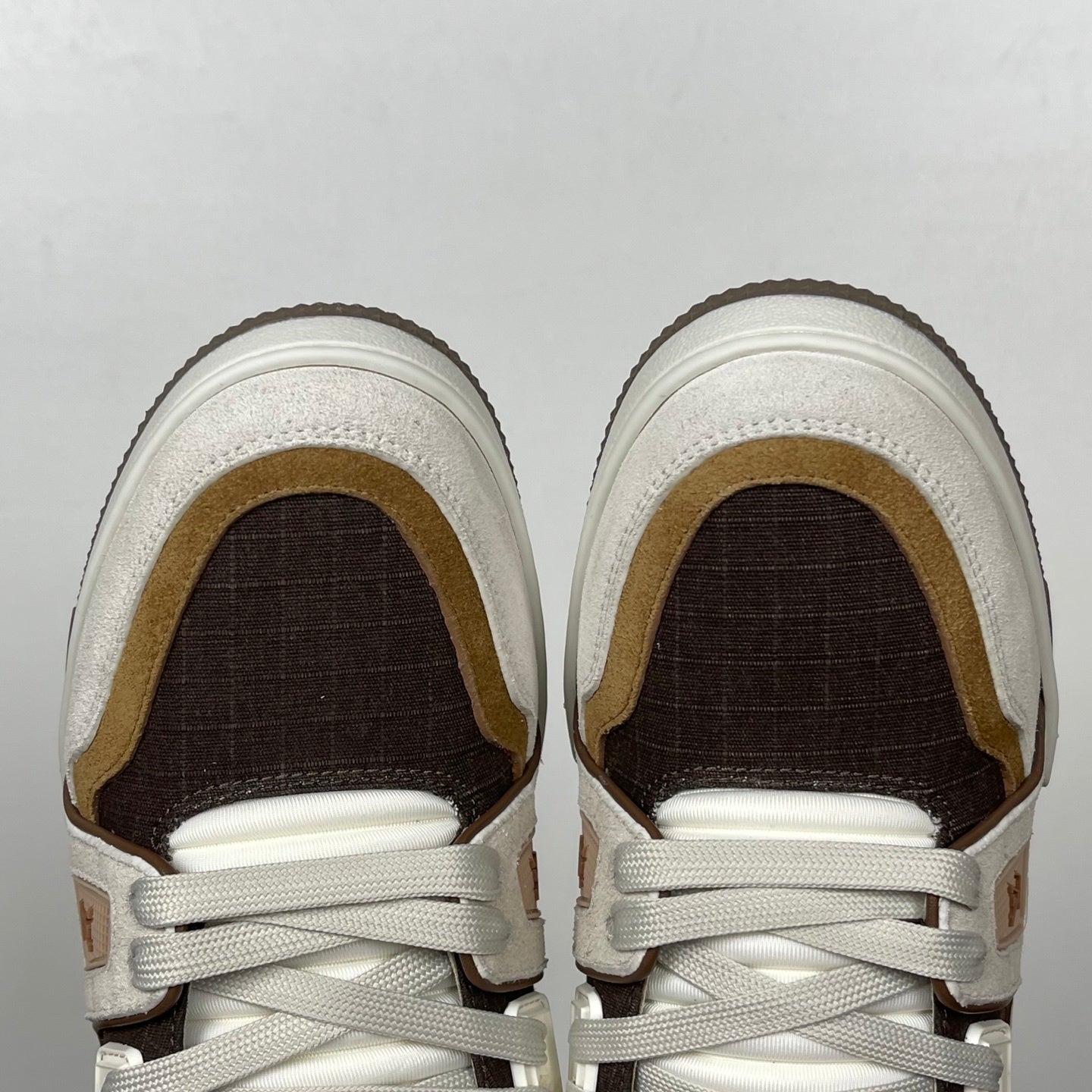 Trainer Brown and Beige