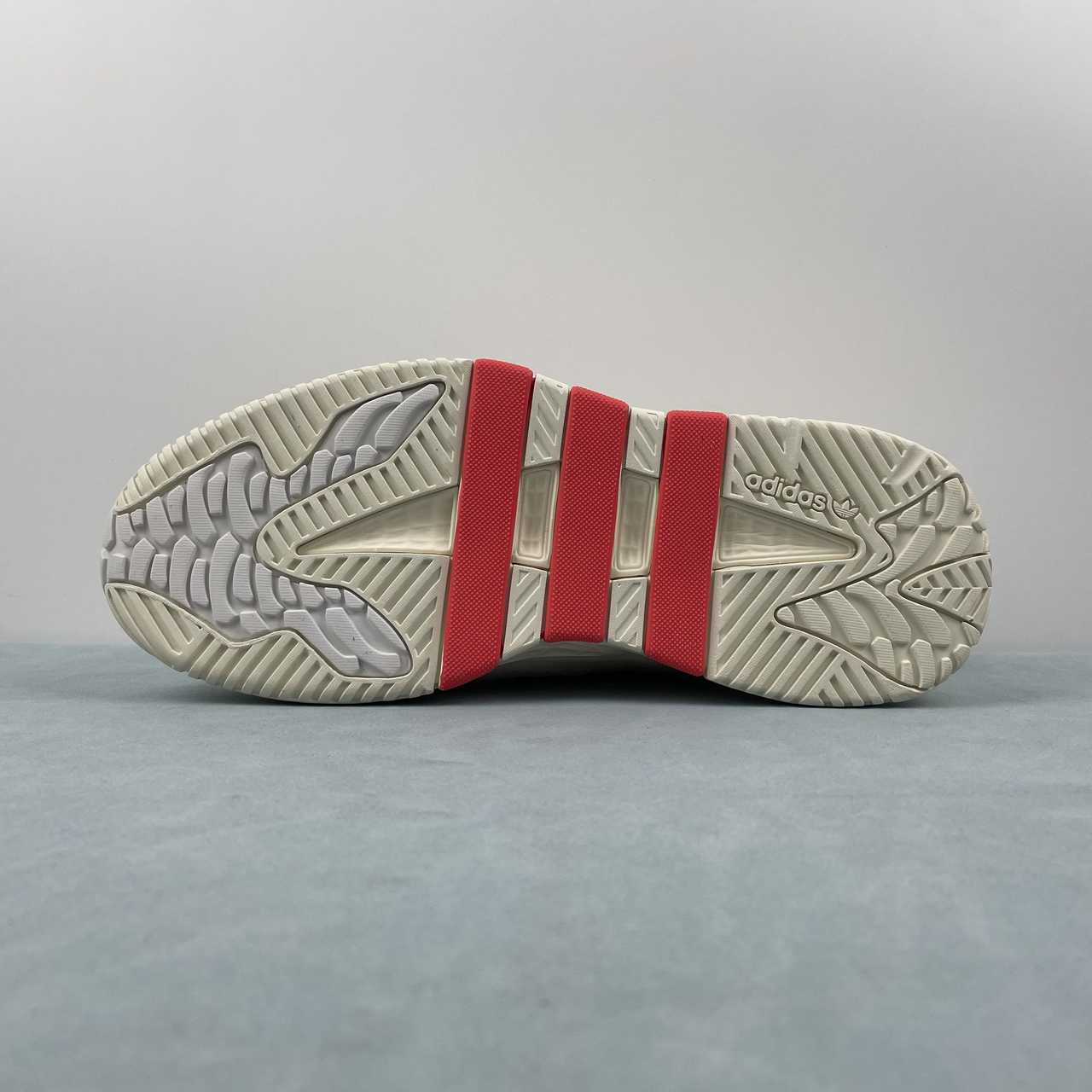 AD Niteball Grey White Red
